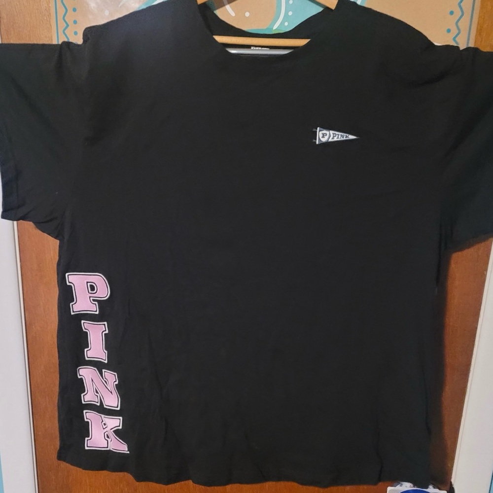 PINK Victoria's Secret Black and Pink Short Sleeve Tee